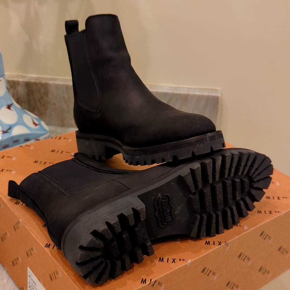 Thursday Boot Company, US 7.5, Black Matte. Never worn!